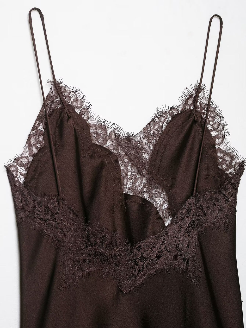 Lue Kleid in Satin