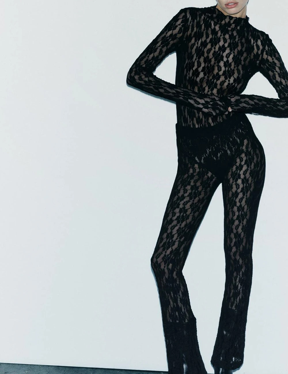 Elegant Lace Long Sleeve Bodysuit