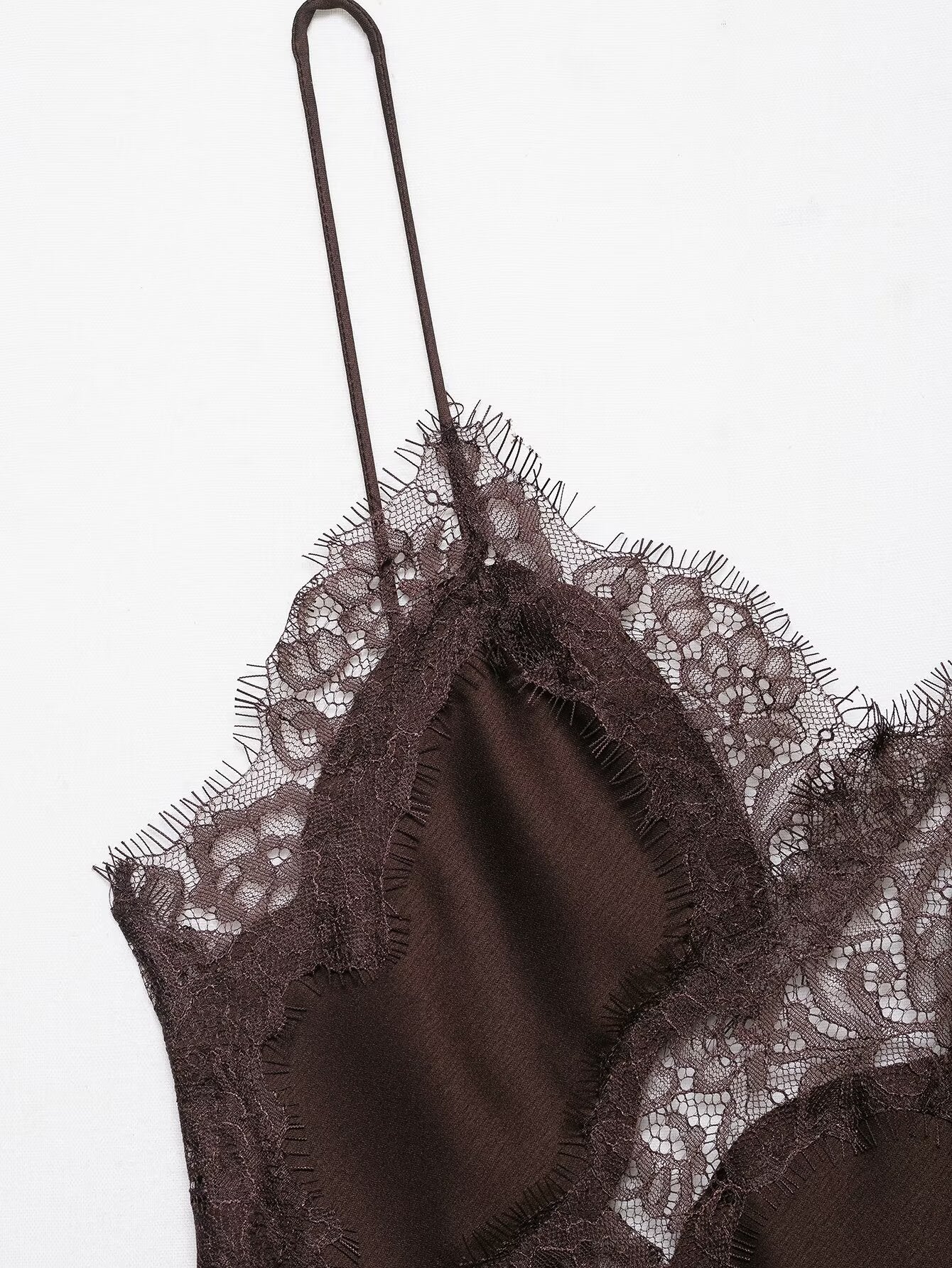 Lue Kleid in Satin