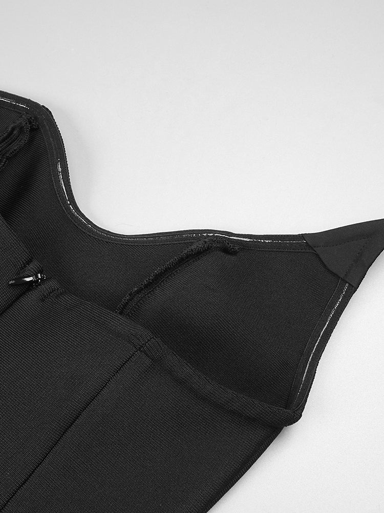 Dramatisches Abendkleid mit Mesh-Rock