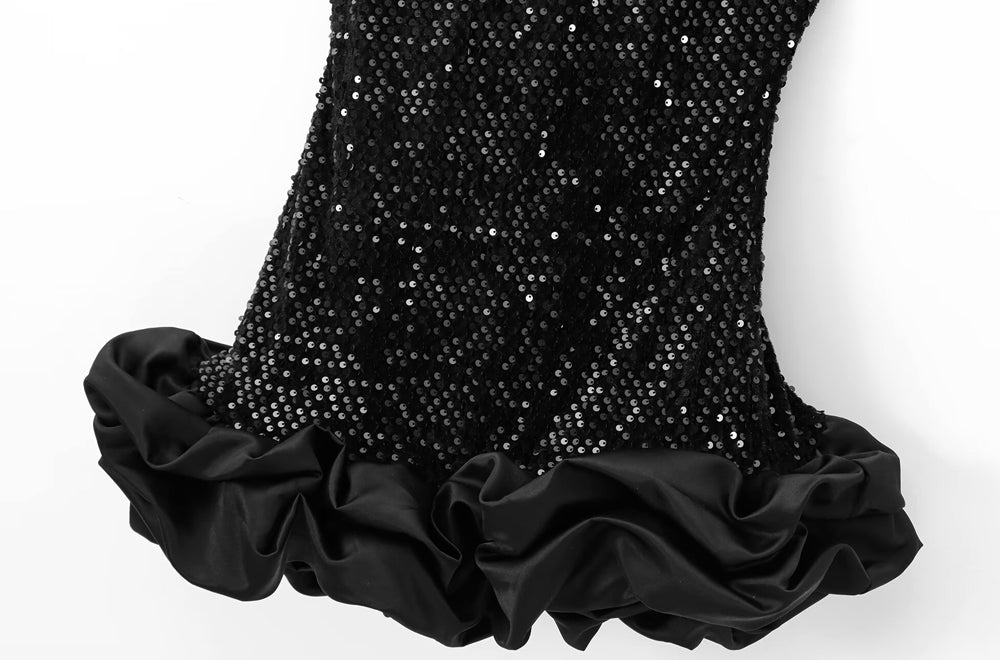 Pailletten-Kleid im Magersü-Stil