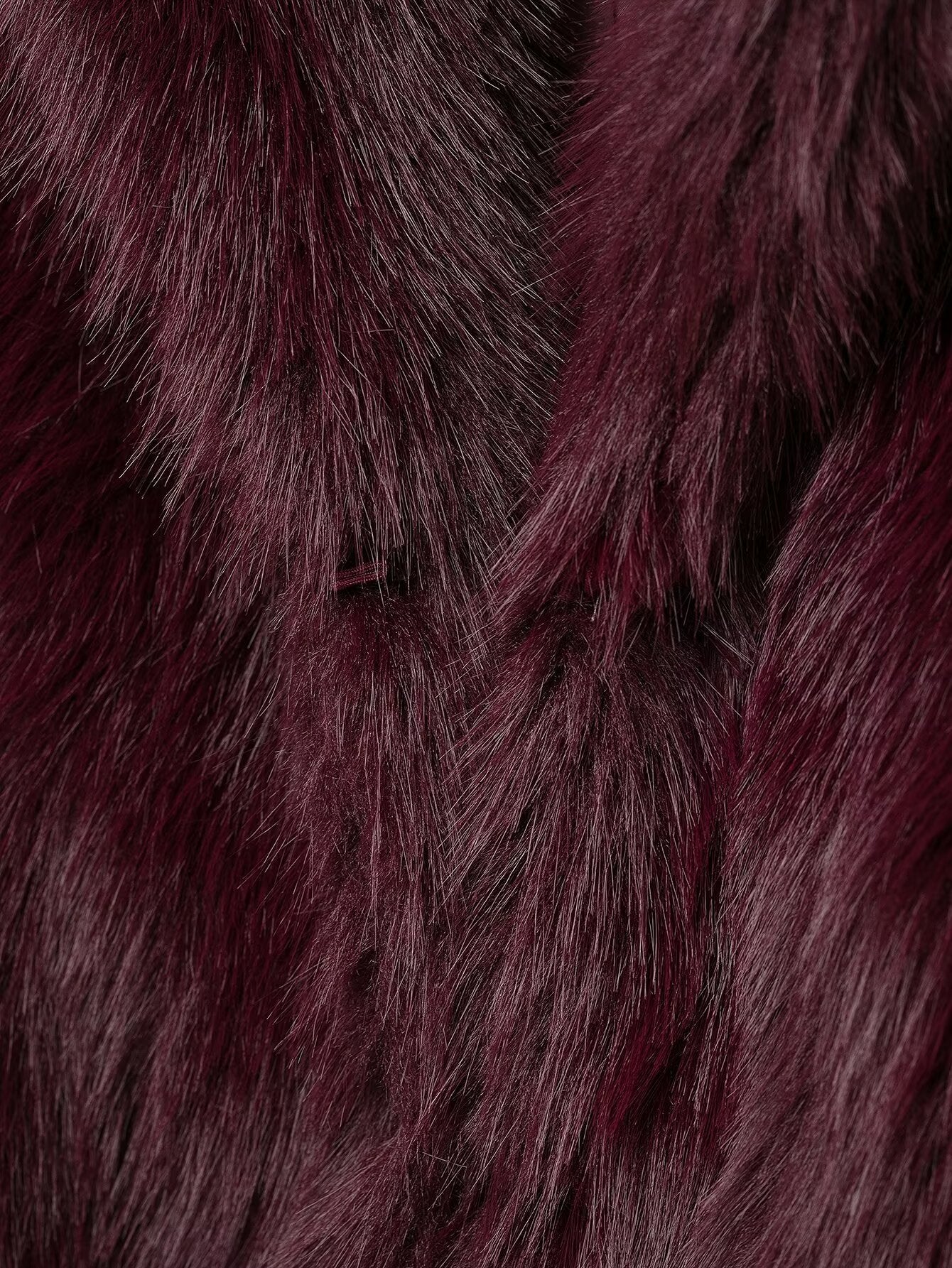 Kunstfell-Mantel (Mittellang) – Eleganter Faux-Fur, den Po bedeckend