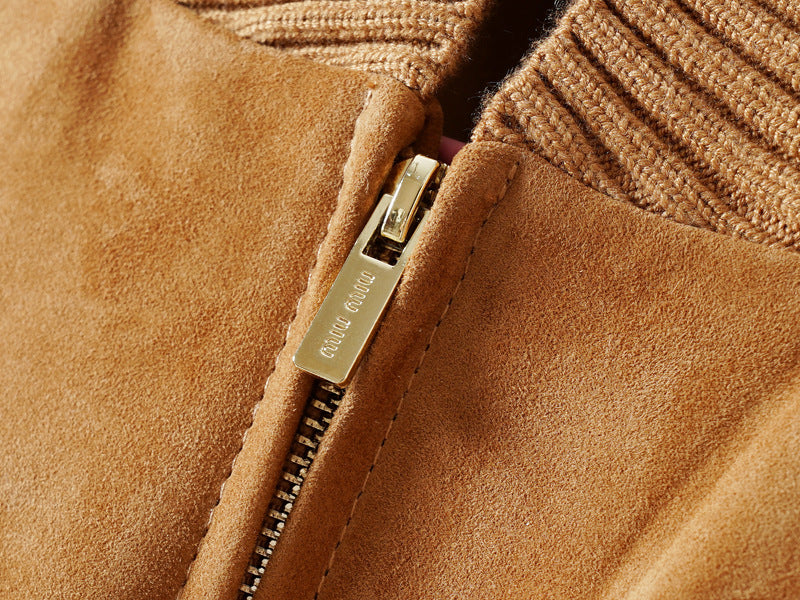 Klassische Jacke mit Stehkragen