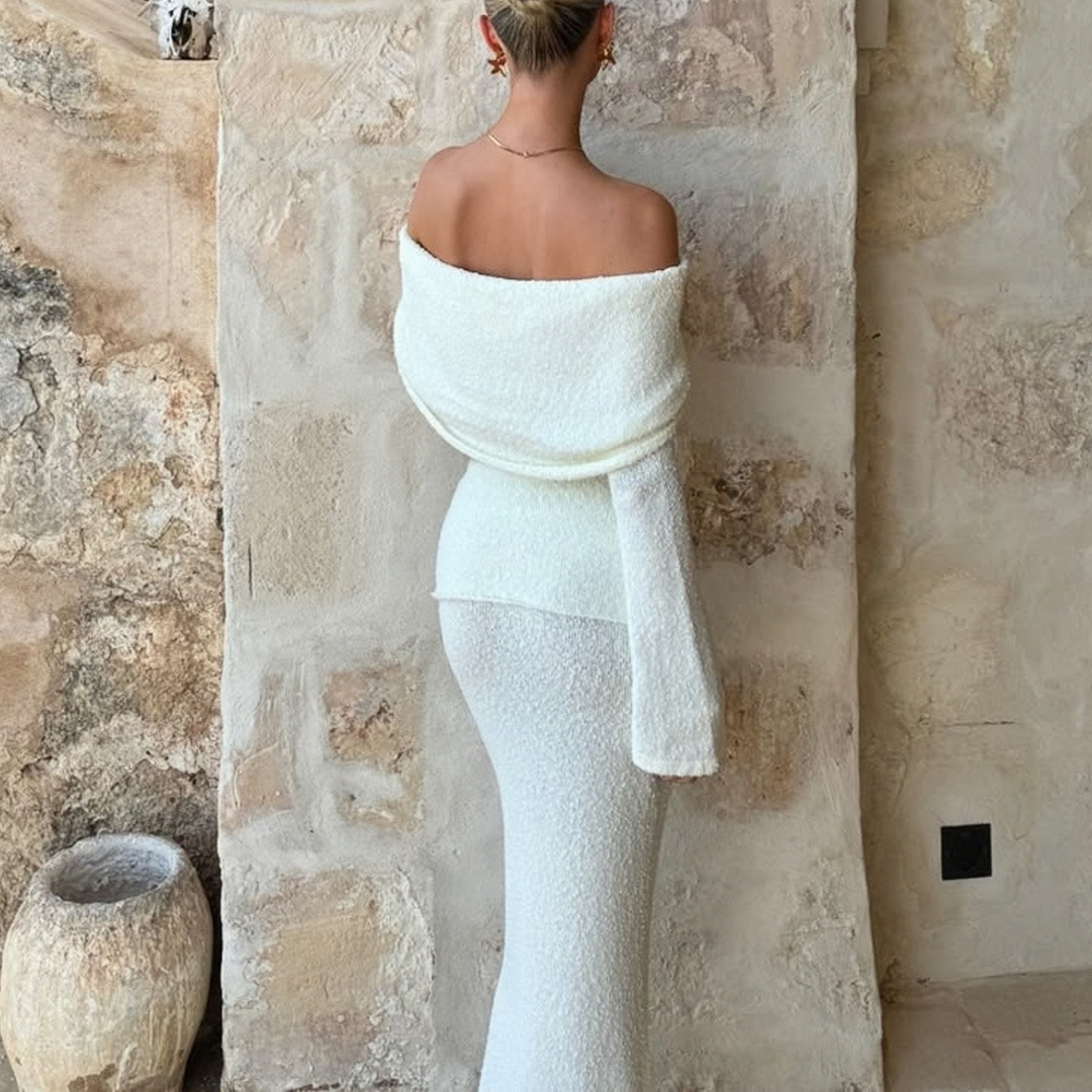 Chic Off-Shoulder Knitted Dress