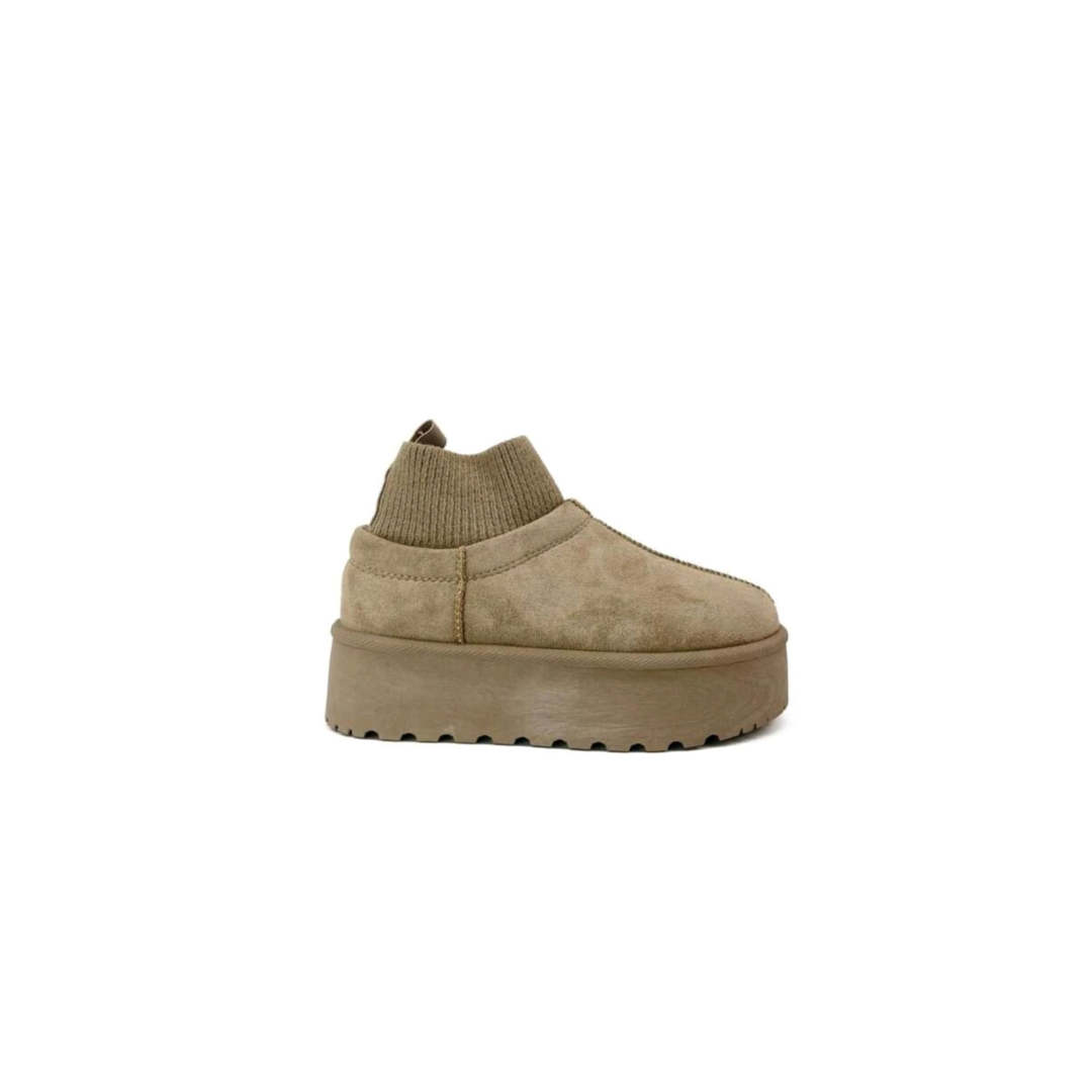 CozyStep Classic Mini Boots - Erhältlich in 3 Farben