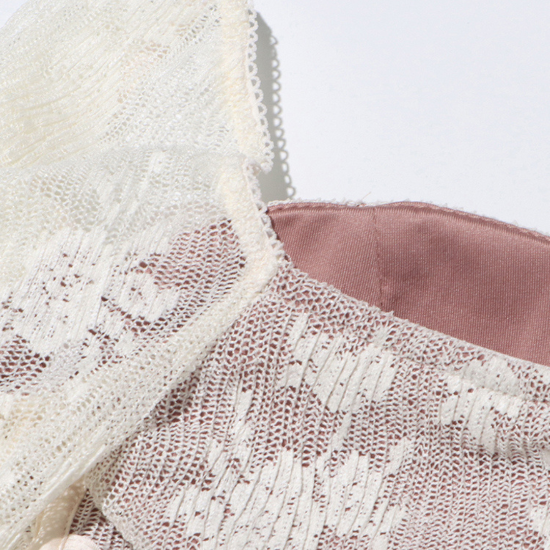 LaceWhisper - Weißes Spitzenkleid