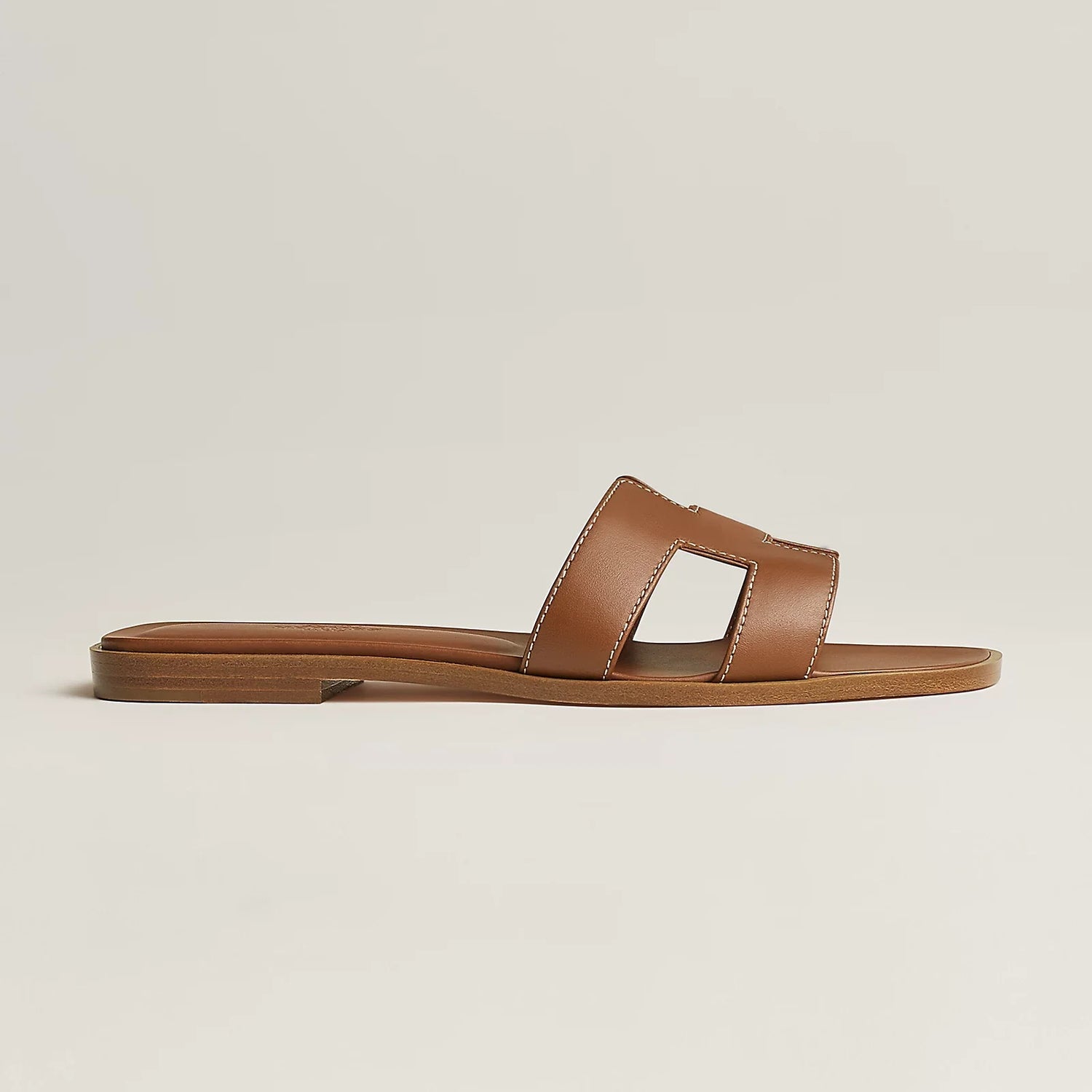 Klassische Leder-Slides Minimal Chic
